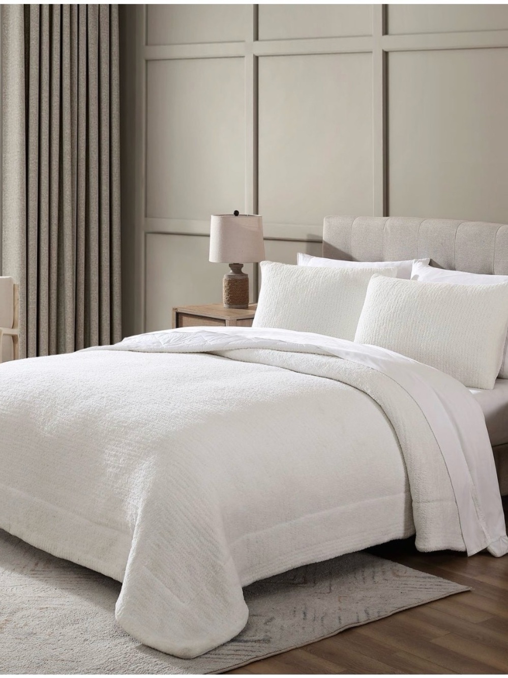 Sunday Citizen Snug Quilted Comforter King Cal King Off-White Luxury, NWOT